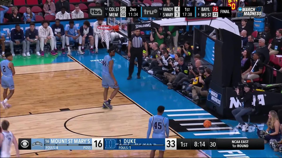 Maluach cannot be stopped 😳 #MarchMadness Duke Men’s Basketball