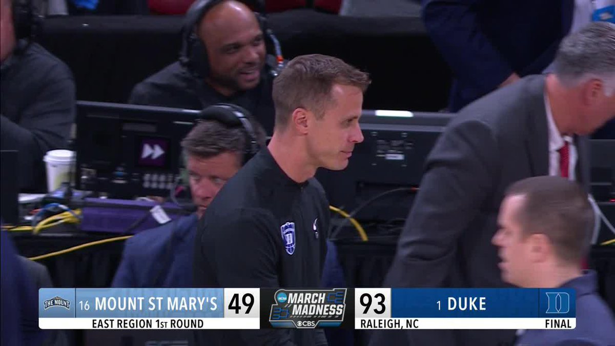 No. 1 Duke DOMINATE No. 16 Mount St. Mary's to advance ‼️