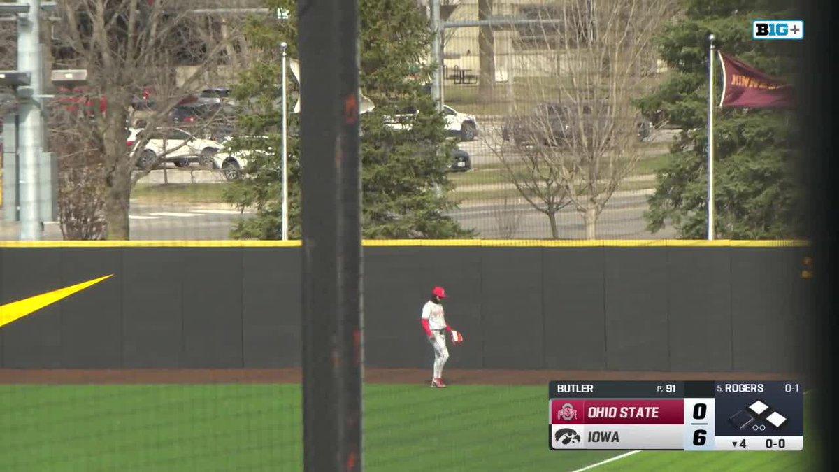 Get going baby!!! 💣 Rogers hits the #Hawkeyes 4th home run of the day!