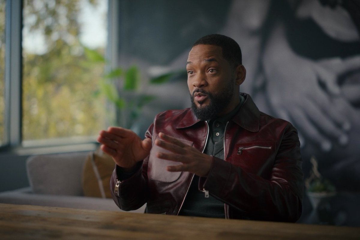 Some things Will Smith picked up from Arnold Schwarzenegger - a blueprint for global box office success, and a pretty good Austrian accent. #NumberOneOnTheCallSheet — Premieres in one week