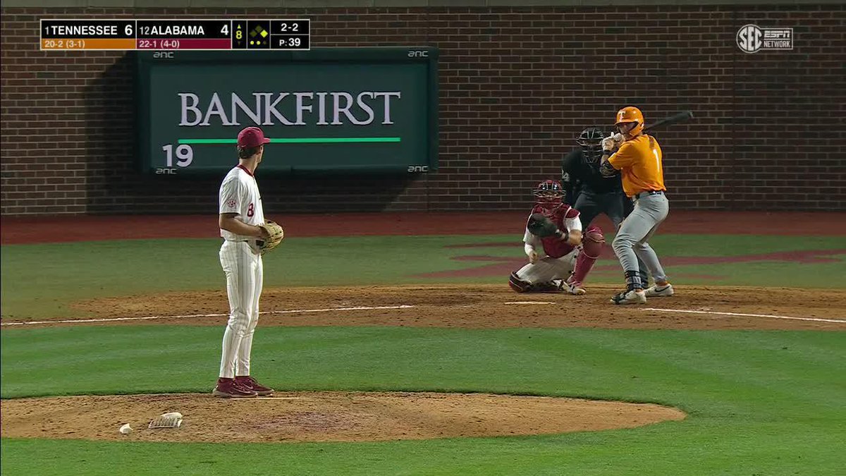 BIG SWING FROM DEAN!!! 📺 #GBO // #BeatBama