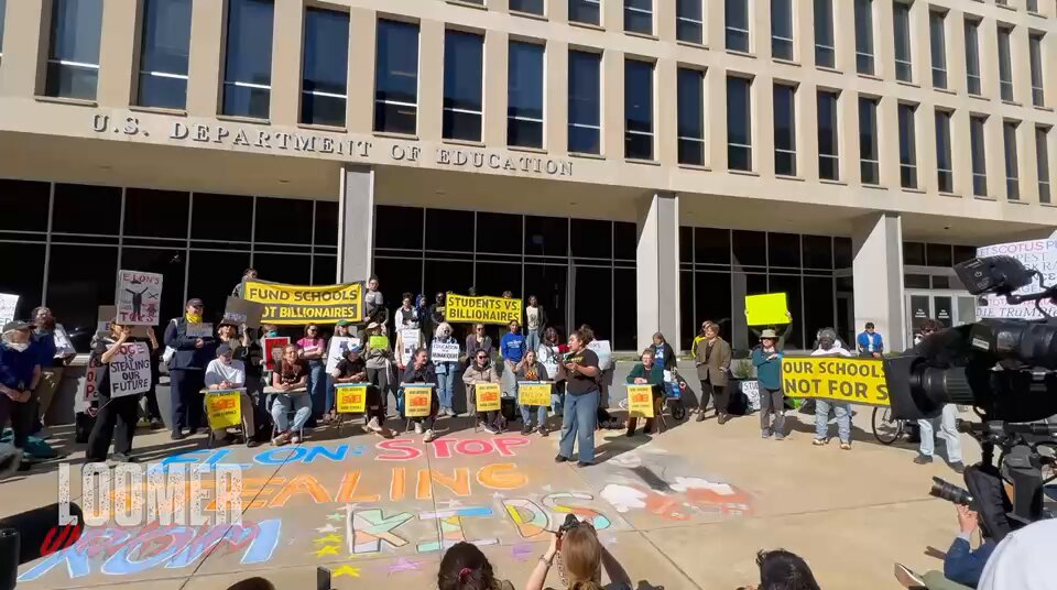 Today, during an Anti-Trump &amp; anti- Elon Musk protest, protesters from the Sunrise Movement Sunrise Movement 🌅 sang a song about President Donald J. Trump set to the beat of “The Hanging Tree” song from The Hunger Games. “Mama mama can’t you see, what Donald Trump has done to me.”😂
