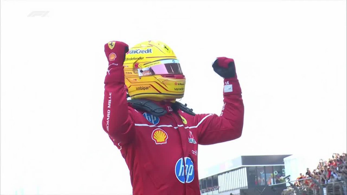 ¡¡BRAVO, BRAVISSIMO!! ¡¡EL MÍTICO LEWIS HAMILTON TAMBIÉN LO HACE CON FERRARI!! 📺 #ChineseGP | Toda la temporada de #F1 por #DisneyPlus Premium