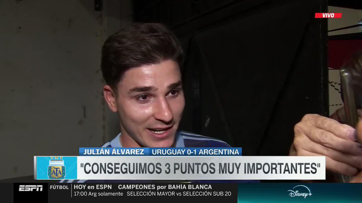"Lo vi mil veces, hay videos por todos lados. Yo no siento que lo toque dos veces". Para que Julián hable así como habrá tenido que ser. Gracias a la prensa argentina por seguir con el tema, aquí no interesa. Pero fuera todo el mundo los tiene calados.