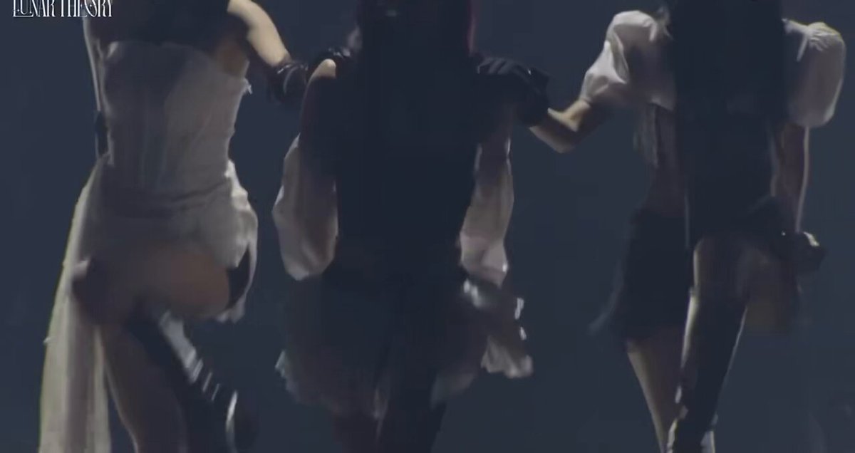 oh girl front the hit that you are