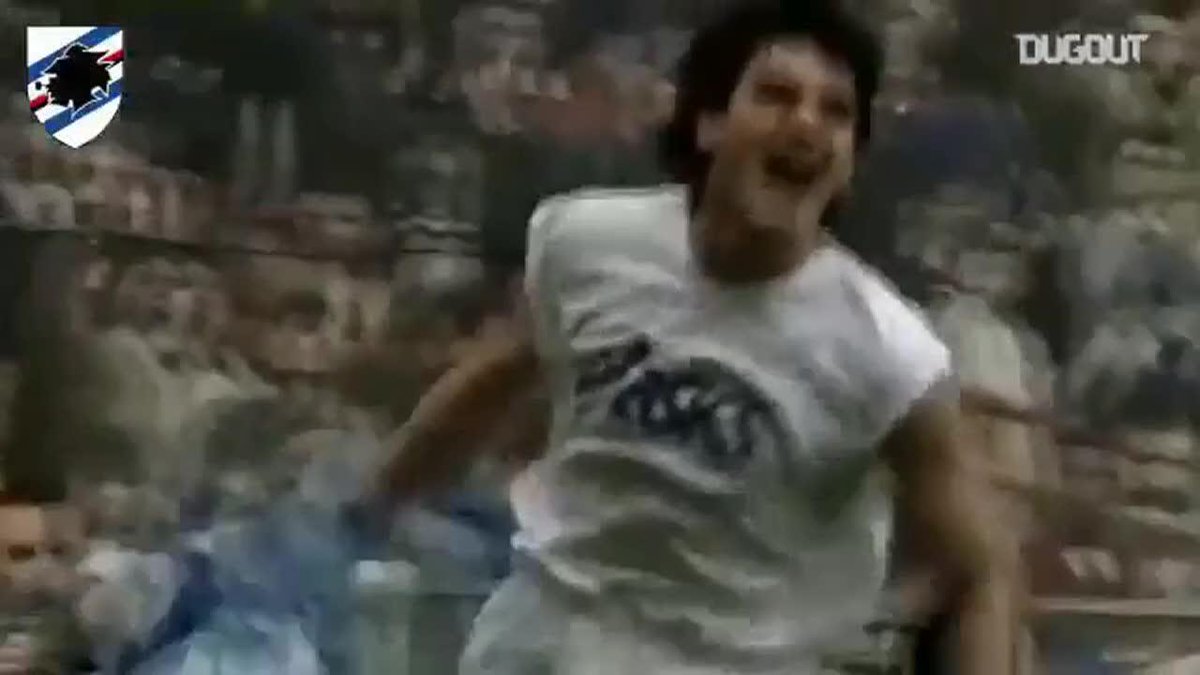 ¡A 26 AÑOS DE ESTA OBRA DE ARTE DEL BURRITO! El 21 de marzo de 1999, el gran Ariel Ortega le marcó este GOLAZO extraordinario al Inter con la camiseta de Sampdoria. ¡Lo-cu-ra! 📺 Sampdoria English