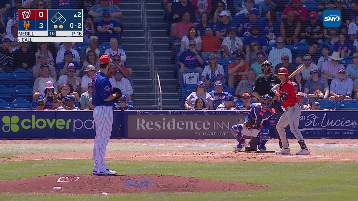 What a throw by Mark Vientos 💪