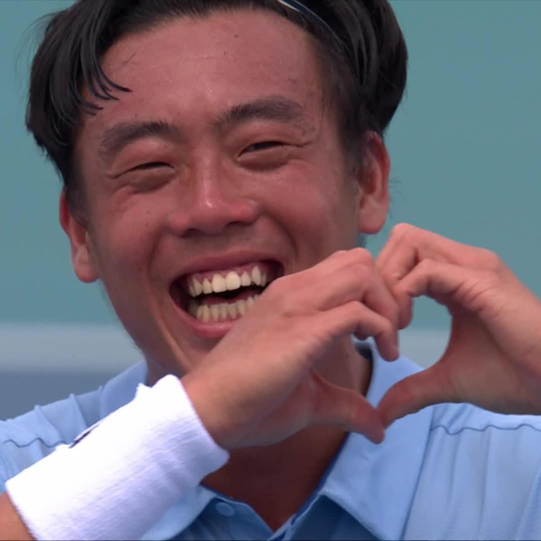 "This is for you, Hong Kong" 💗 #MiamiOpen