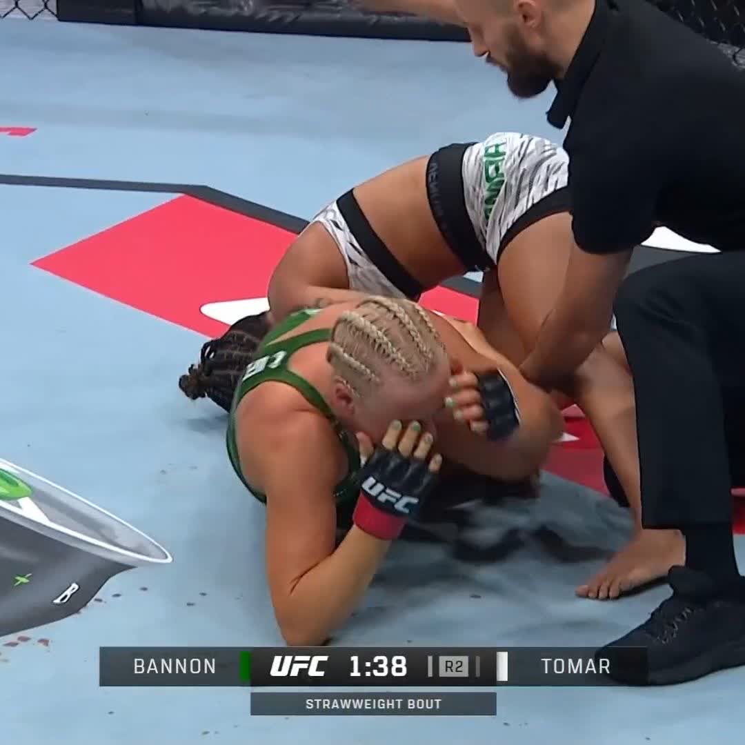 WHAT A COMEBACK 😱 #UFCLondon Shauna Bannon gets our first finish of the night! Watch our prelims LIVE NOW on UFC FIGHT PASS 📺