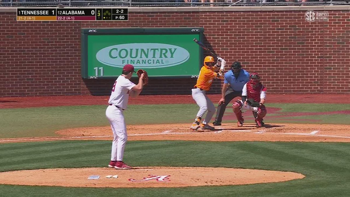 CRUSHED! Fisch not making many friends here in Tuscaloosa, but he's got plenty in Knoxville! 📺 (SECN+) #GBO // #BeatBama