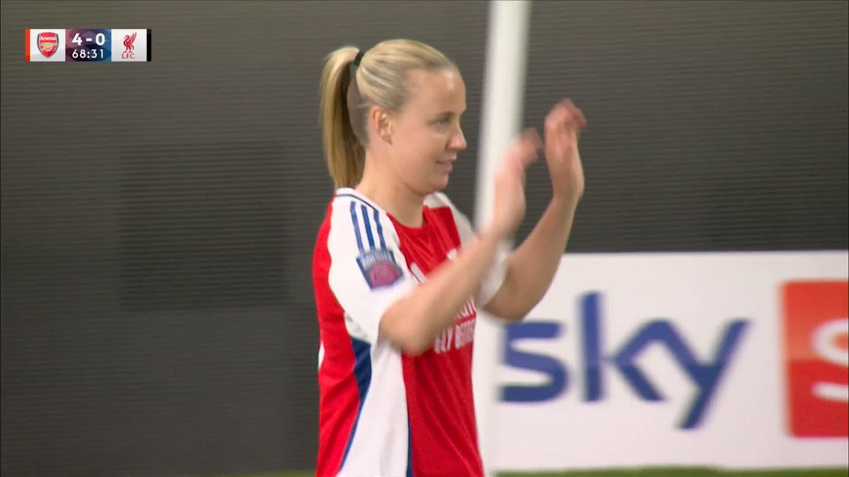 Beth Mead with an instant impact! ⚡️ Arsenal have FOUR 🔴