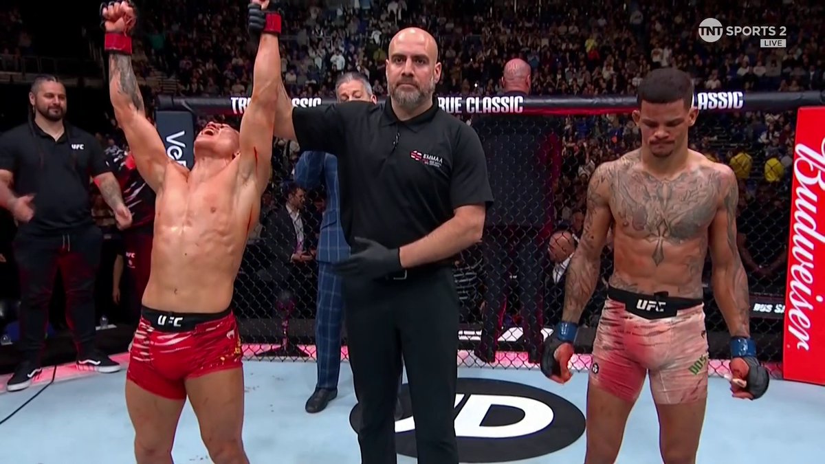 "London, I love you" 🏠 Lone’er Kavanagh speaks following his hometown W #UFCLondon 📺 TNT Sports & discovery+ UK
