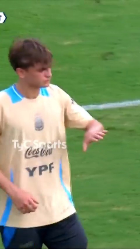 🌟🇦🇷 El zurdazo de Nico Paz y el 2-0.