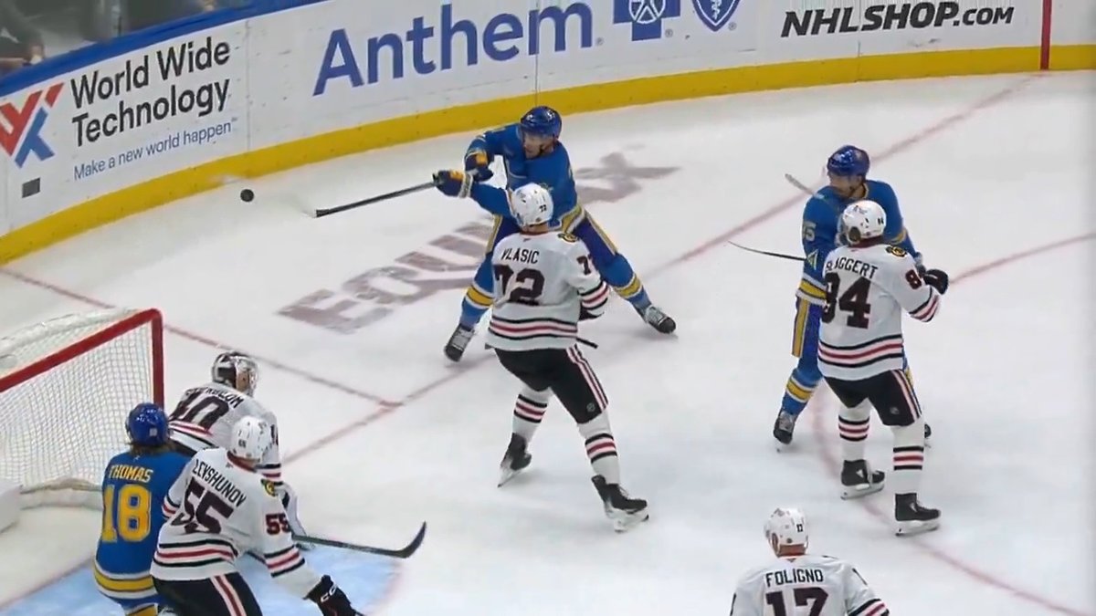 We can't stop watching this baseball-style goal by the St. Louis Blues 🤯⚾️