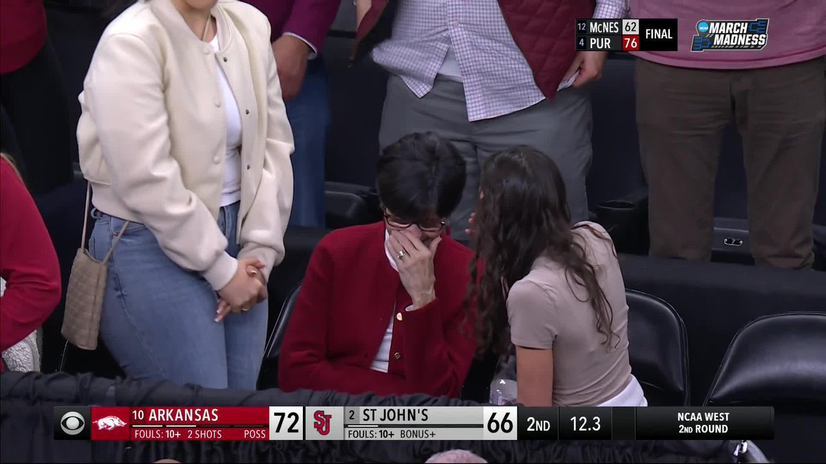 The Calipari family experiencing the joy of March as Arkansas heads to the Sweet 16.