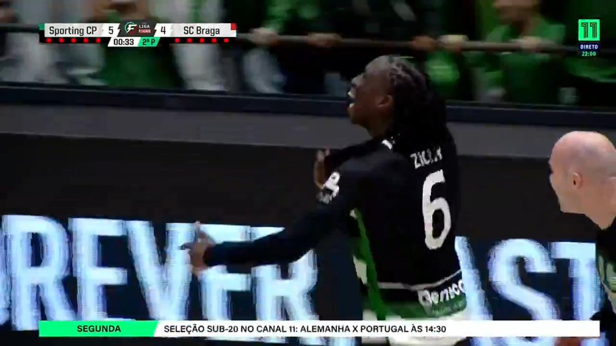 Braga vencia por 4-2 a três minutos do fim... e o Sporting operou uma reviravolta épica para manter a liderança isolada da fase regular!