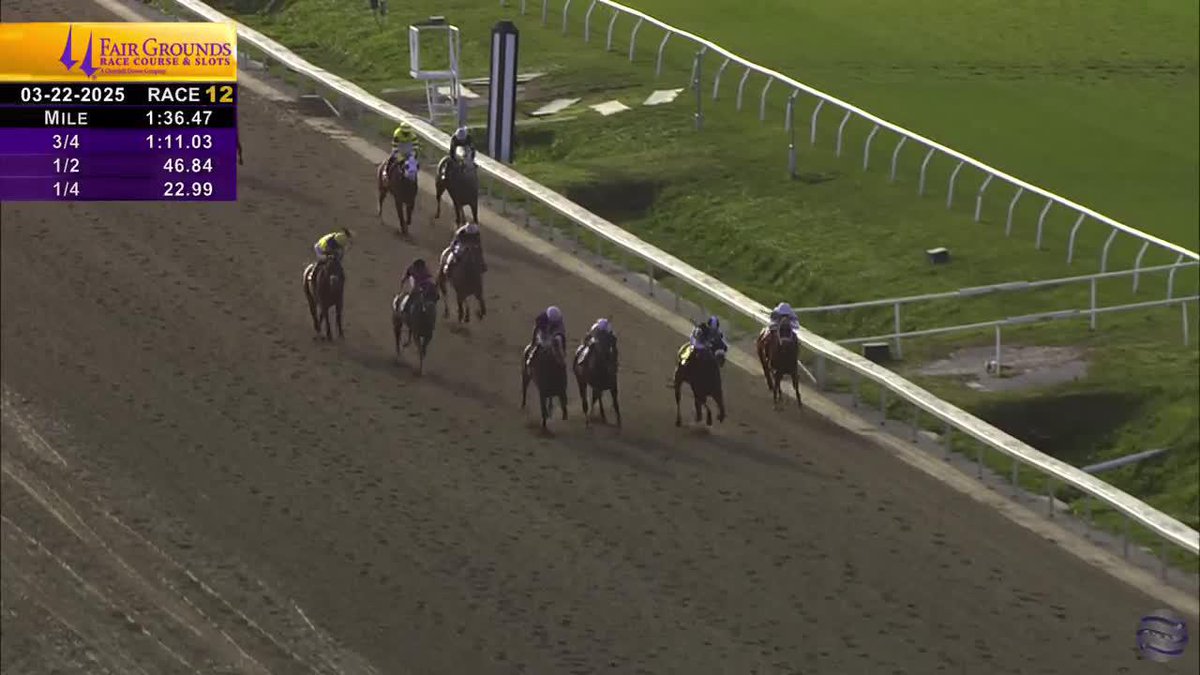 Tiztastic grabs 100 points to the Kentucky Derby with a win in the G2 TwinSpires Louisiana Derby at Fair Grounds Race Course & Slots! 🌹 Steve Asmussen trains and Joel Rosario was aboard. 🎥 TwinSpiresReplay