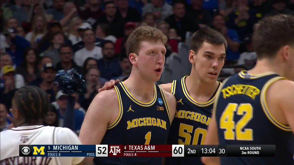 Danny Wolf gets the tough and-1 to fall for Michigan 😤💪 Wolverines fighting their way back 👀