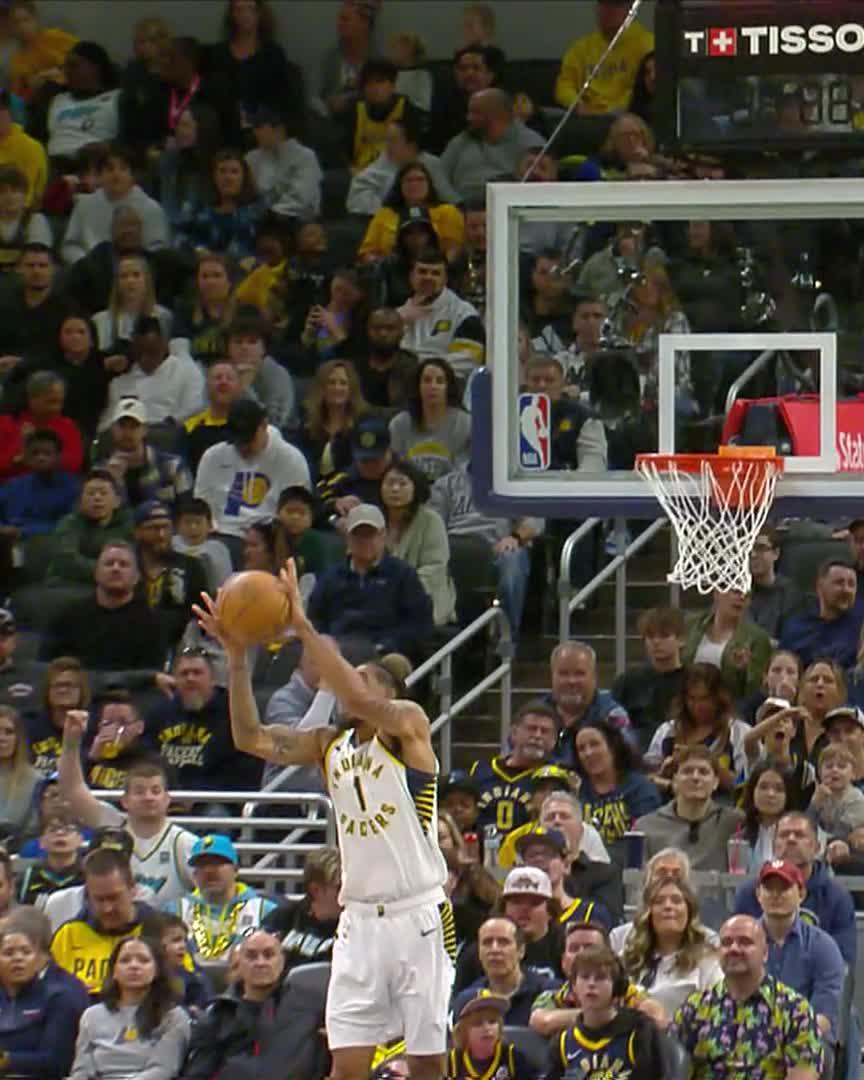 HALI ASSIST TO OBI TOPPIN WITH THE 360 SLAM 😱