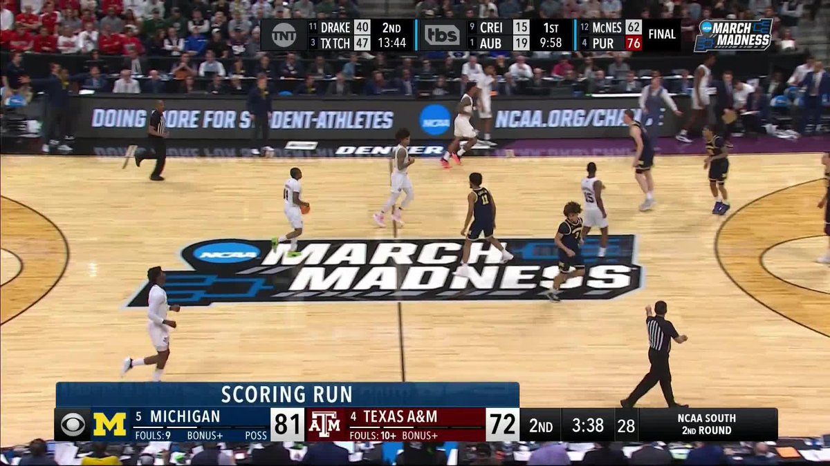 A 15-2 run for Michigan Men's Basketball and Texas A&amp;M is on the ropes