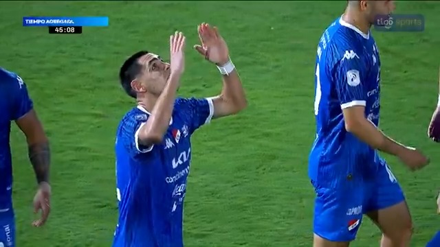 "Olimpia" Porque Nacional de Asunción le rompió bien el orto por 1-0 por la Copa de Primera de Paraguay. Se creen los más grandes del país y no pueden ni ganarle al peor equipo del campeonato, se los culeó el que venía último, alta putita el Decano.