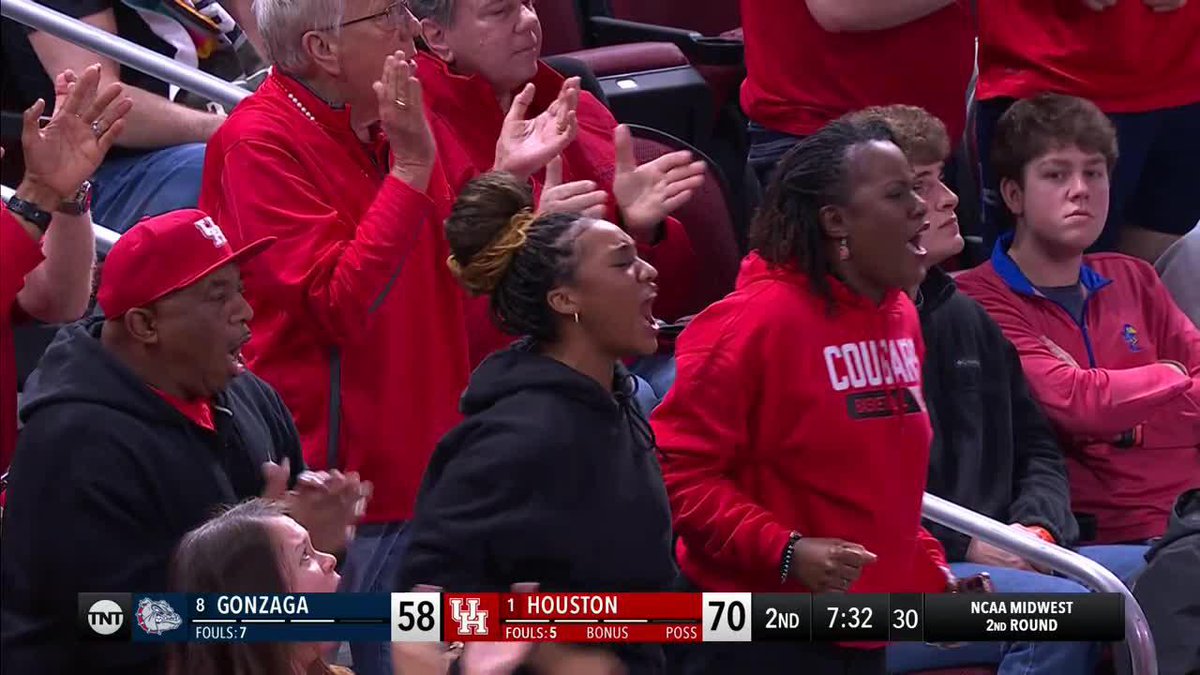 6 THREES AND COUNTING FOR L.J. CRYER 🎯