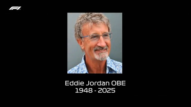 A tribute to the incredible Eddie Jordan 💛 Drivers and Team Principals gathered on the grid, surrounded by the teams and fans, to pay their respects and celebrate the F1 legend’s life