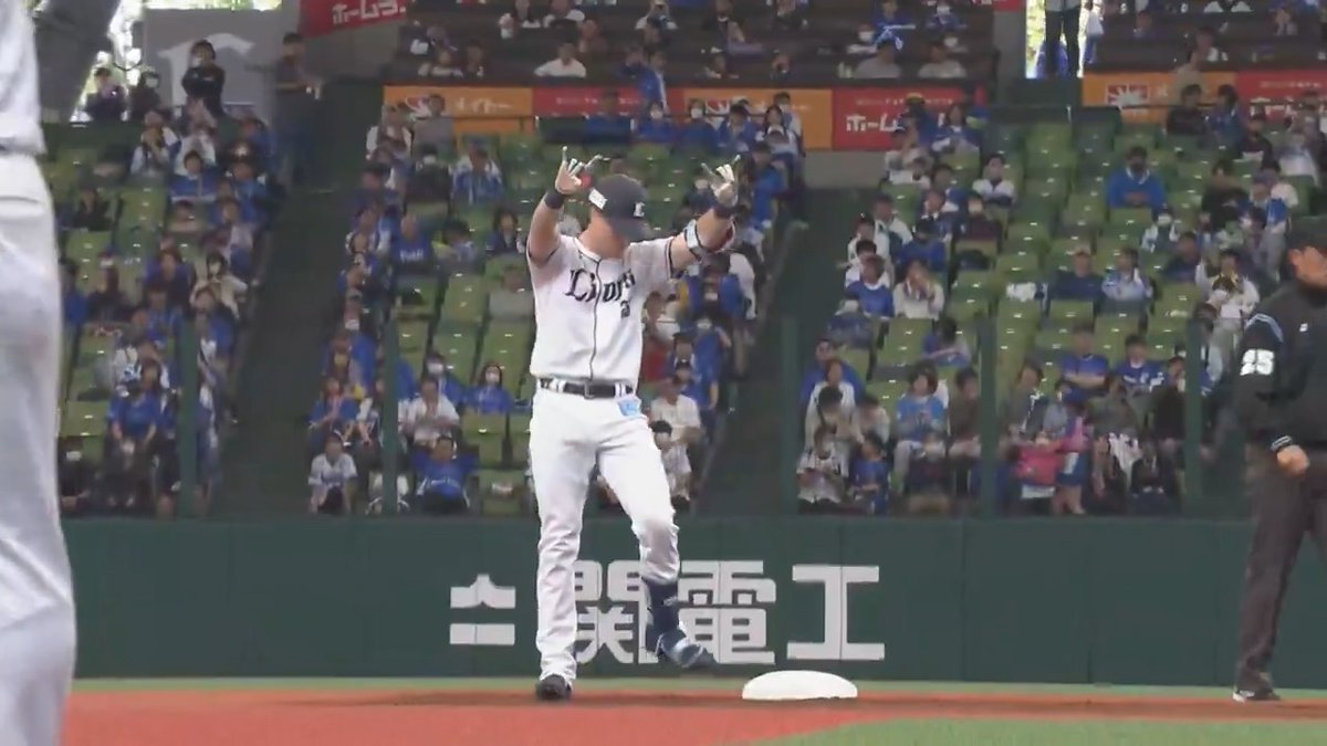 #ネビン 選手の適時二塁打で追加点！ 今日も打点をあげ、さらに流れを引き寄せます！ #埼玉西武ライオンズ #seibulions #オープン戦 #ALLONE #圧倒的至近距離