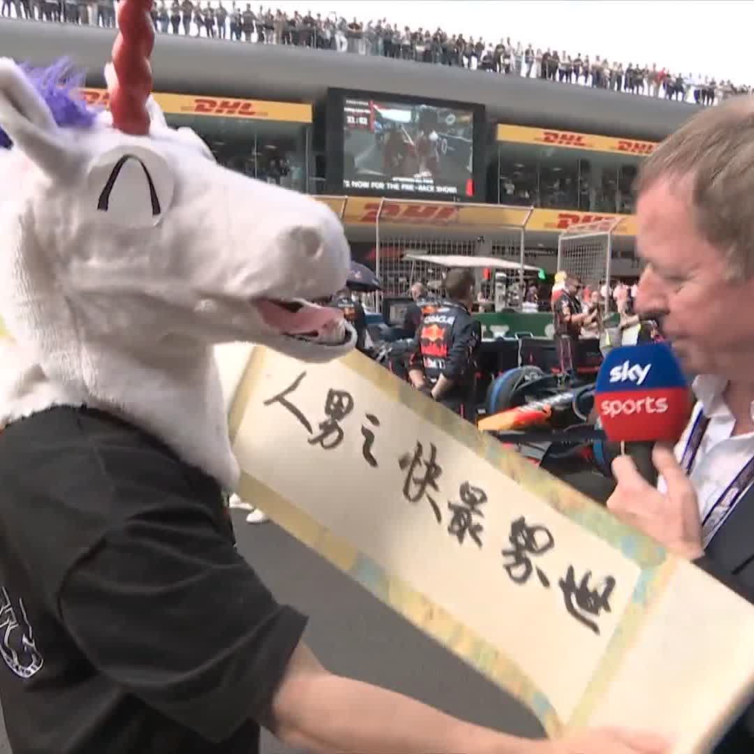 Just Martin meeting Xue Zhang 🦄😅