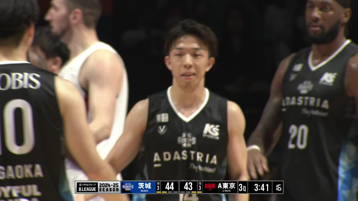スピードの強弱でバスケットカウント獲得！ 茨城#14 久岡がゲームの流れを変える❄️ 久岡幸太郎 Kotaro Hisaoka 茨城ロボッツ 📡バスケットLIVEで生配信中 #Bリーグ #りそなグループ