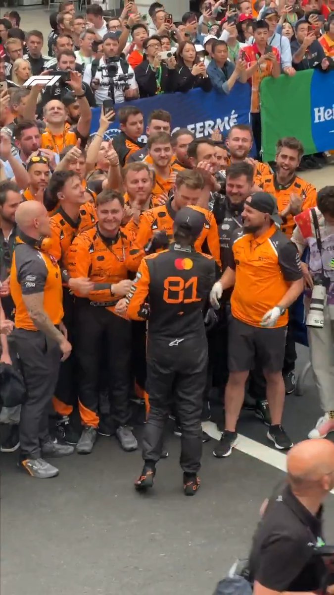 A perfect result for Oscar and McLaren Mastercard Formula 1 Team 🙌 #F1 #ChineseGP