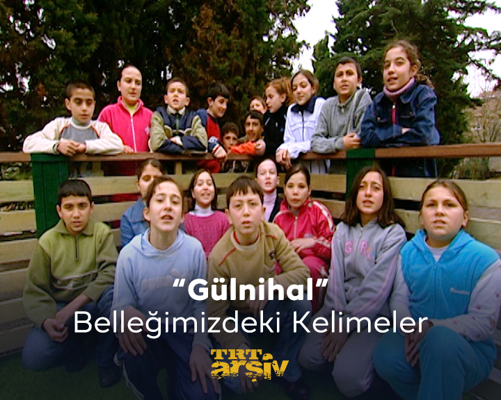 Belleğimize kazınmış kelimeleri ararken “gülnihal”e düşüyor yolumuz. Peki, siz bu kelimenin anlamını biliyor muydunuz? 🌹 #BelleğimizdekiKelimeler