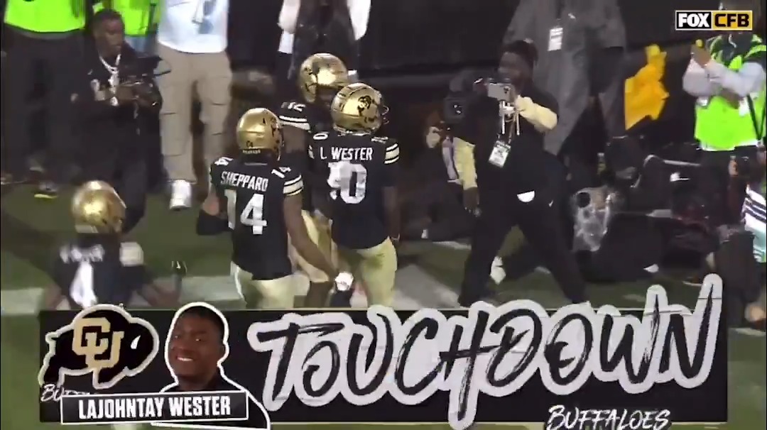 .Shedeur Sanders is ready to make plays like these at the next level ๐ (via @cfbonfox, @espncfb) ๐บ: 2025 #NFLDraft โ April 24-26 on NFLN/ESPN/ABC ๐ฑ: Stream on NFL+