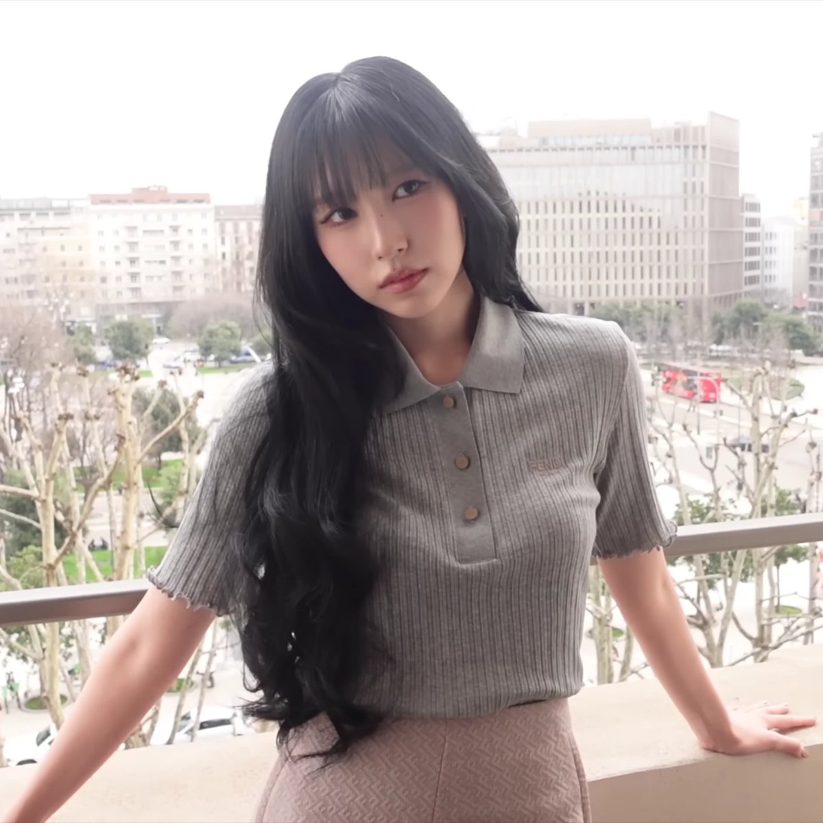 MINA IS SO GORGEOUS