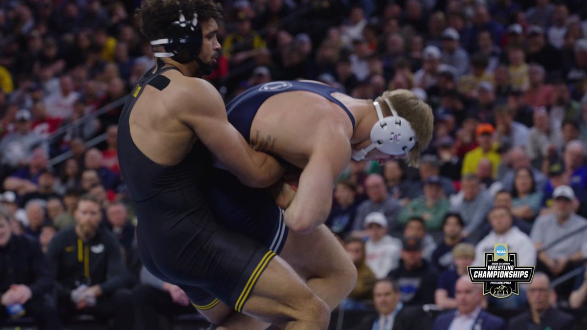 🗣️ STEPHEN BUCHANAN IS A NATIONAL CHAMPION!!! #Hawkeyes