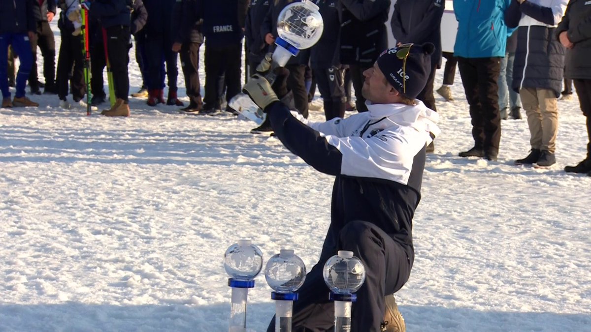 The king of the 2024/2025 season! 🏆 TOTAL SCORE 🏆 Mass Start 🏆 Pursuit 🏆 Individual Only one left for the full collection. Maybe next year, Sturla? 👑👀