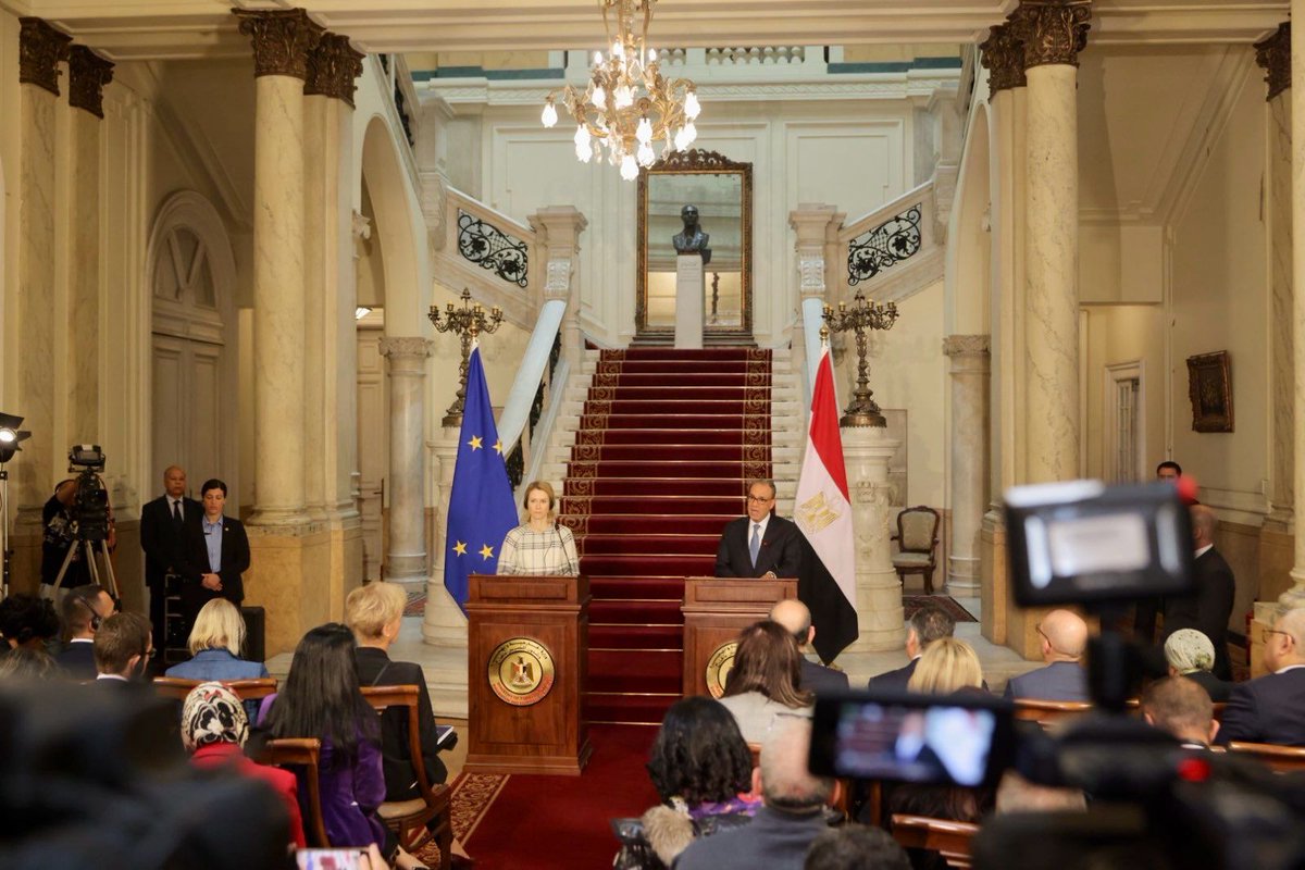 The EU and Egypt are important partners. Our cooperation has deepened substantially since the signing of the Strategic and Comprehensive Partnership last year. Today in Cairo, we discussed the situation in Gaza and in Syria. Press conference with Foreign Minister Abdelatty ↓