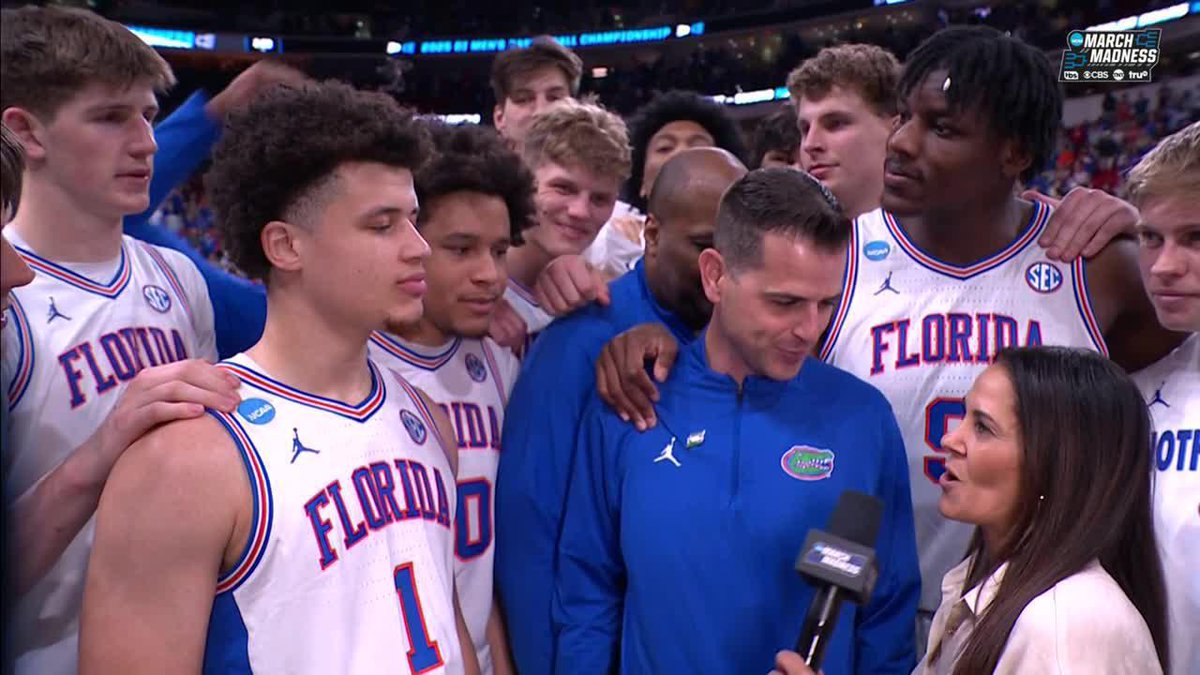 The whole Florida Gators Men’s Basketball squad had to pull up for the postgame interview 😆🐊 #MarchMadness
