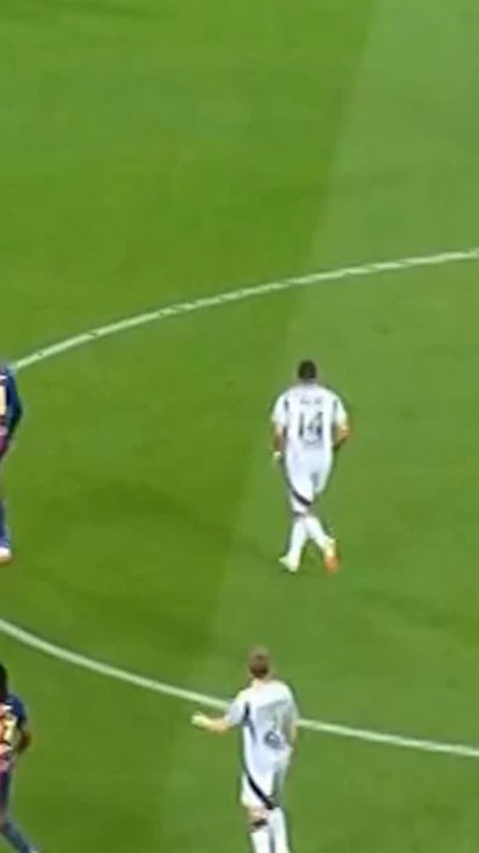 Speed? That’s Balde. 😮💨🏎️