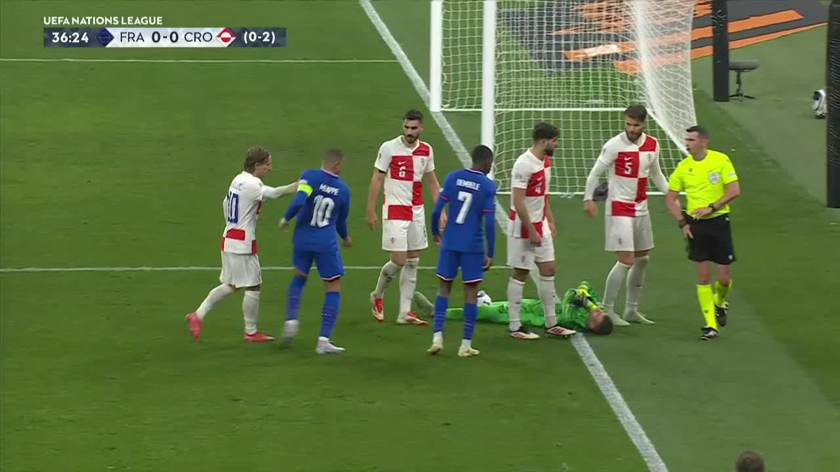 ¡¡MODRIC LO FUE A BUSCAR A MBAPPÉ LUEGO DE QUE KIKI SE PONGA PICANTE CON LIVAKOVIC!! 📺 Toda la #NationsLeague, por #DisneyPlus Premium