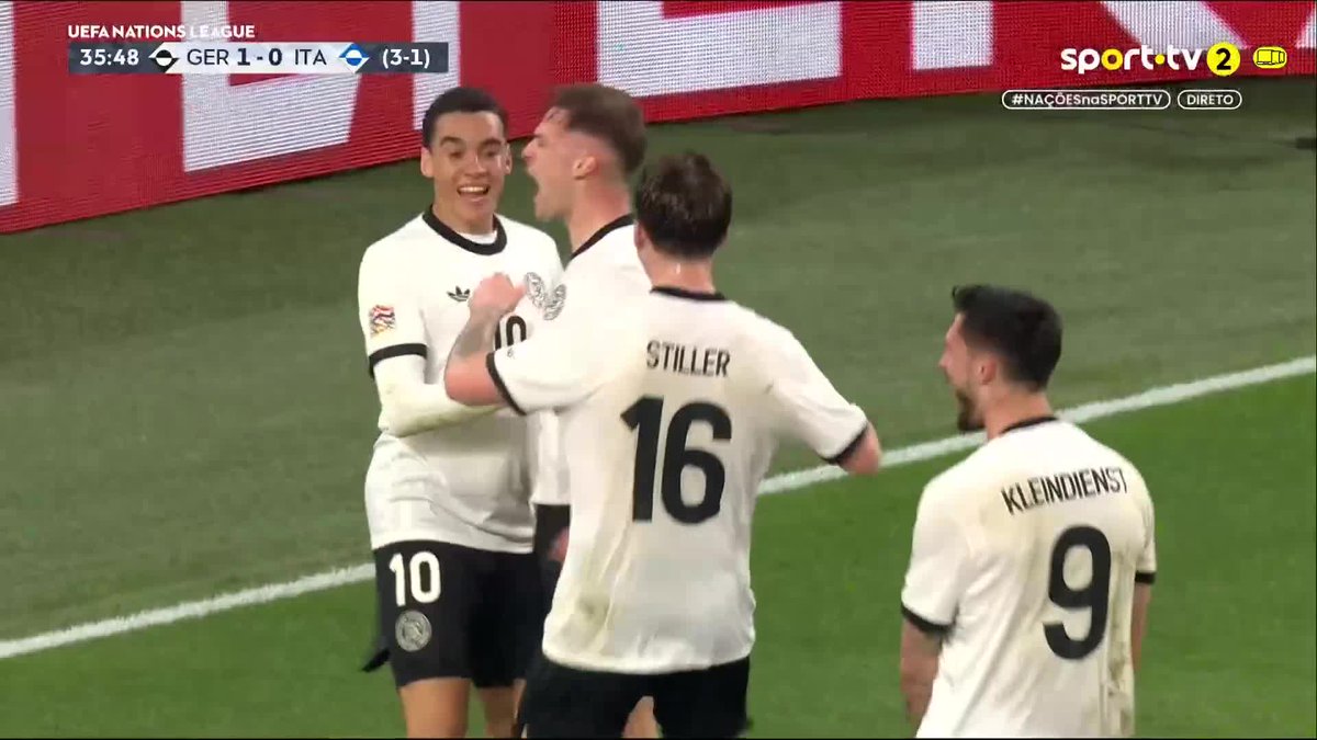 Corner taken quickly da Alemanha! 🤯
