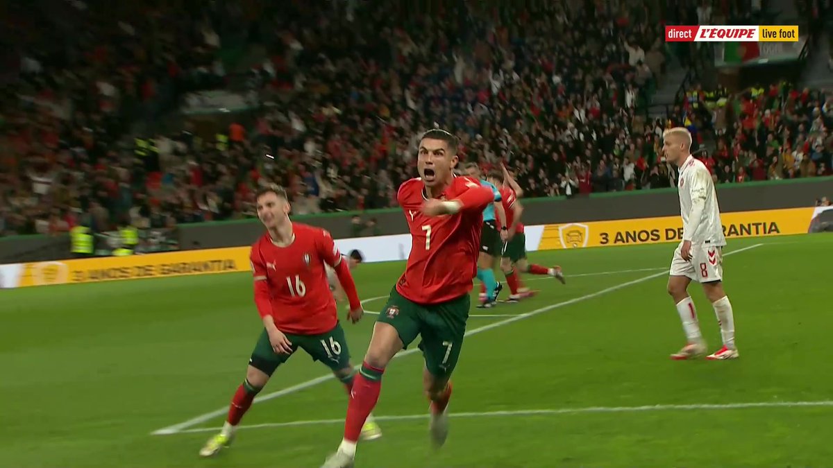 ⚽️ Le 929ème but de Cristiano Ronaldo 🇵🇹 en carrière. 🐐 🎥 L'Équipe