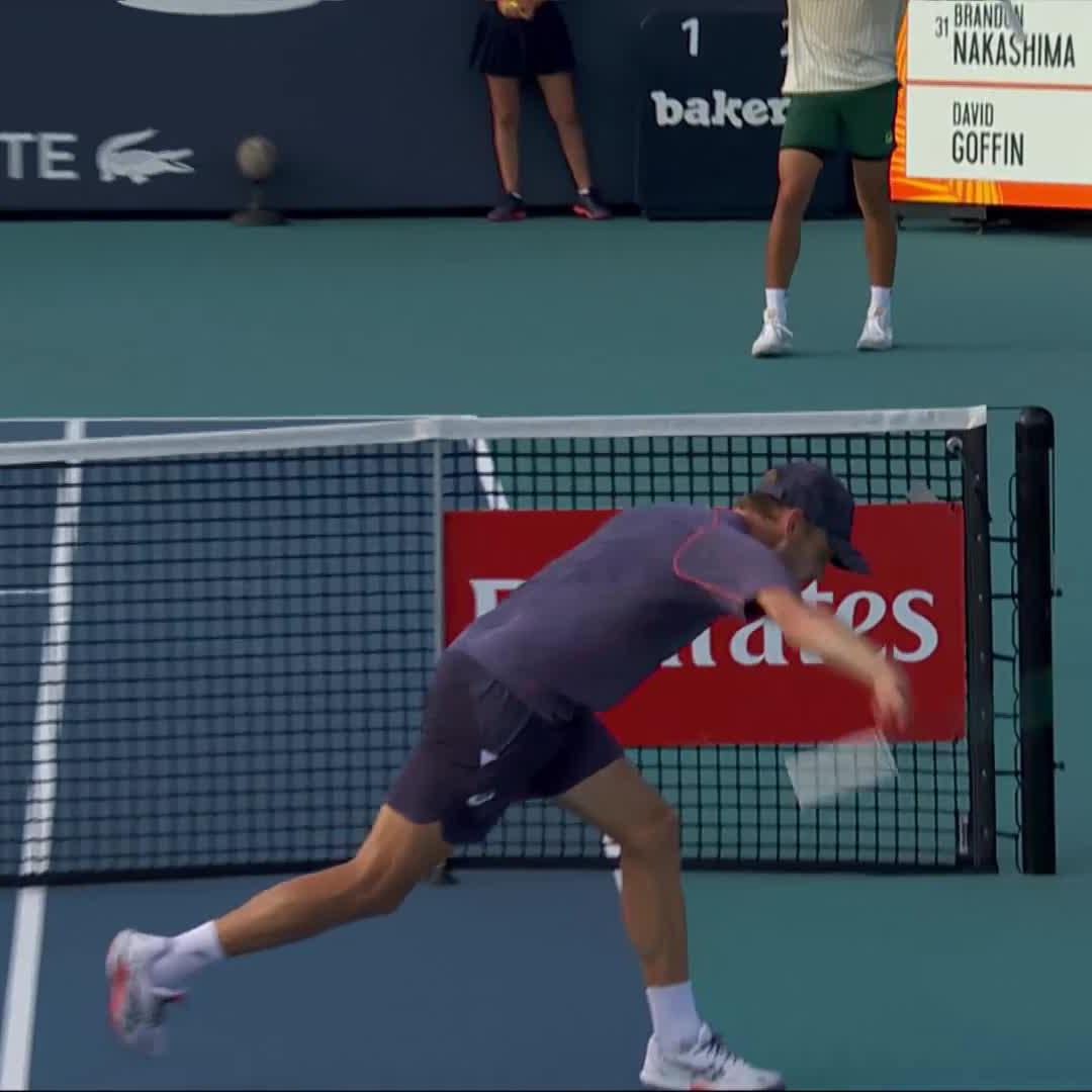 This point had EVERYTHING 😱 Brandon Nakashima #MiamiOpen