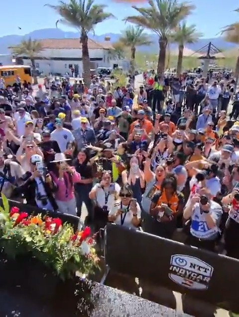 POV: You just won the Thermal Club INDYCAR Grand Prix 🏁 Alex Palou Montalbo puts on the Meta sunglasses during the celebration! 🍾