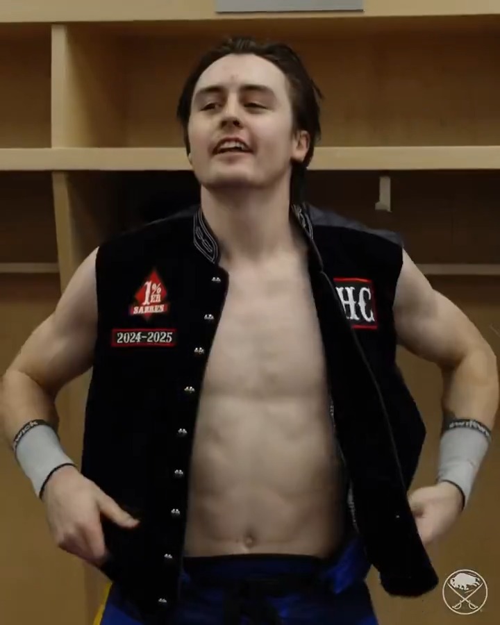The vest goes to the Manitoba kid 🙌