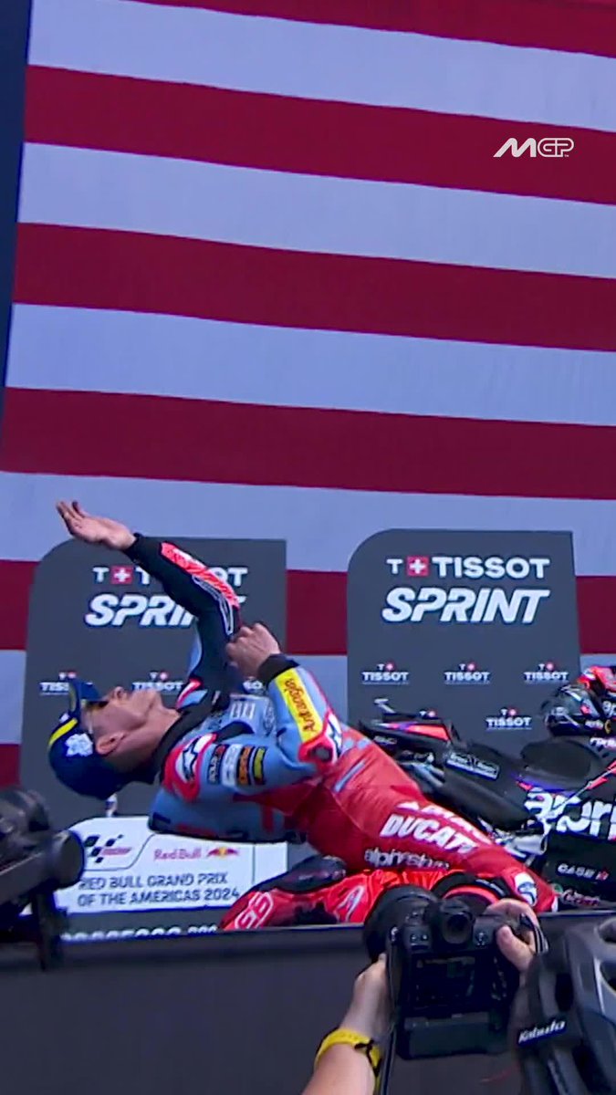 What an iconic #TissotSprint podium celebration 🕺 #AmericasGP🇺🇸