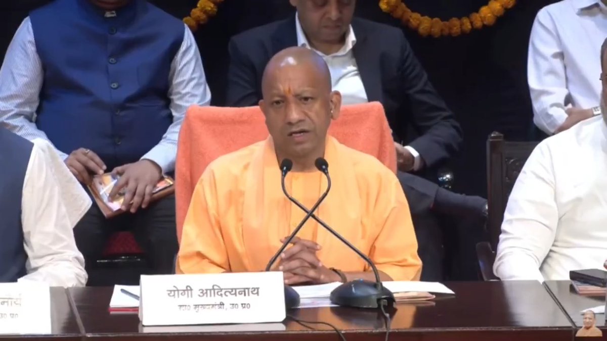 उत्तर प्रदेश में अब तक 8 लाख से अधिक युवाओं को हमने सरकारी नौकरियां दी हैं...