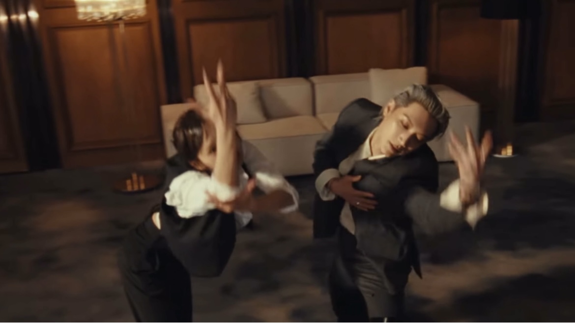 TEN SERVING PEAK RNB EXCELLENCE