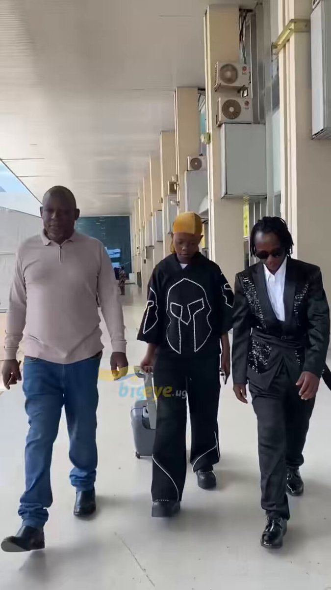 Fresh Kid has set off for South Africa where he is set to try new opportunities both with Music and Academics
