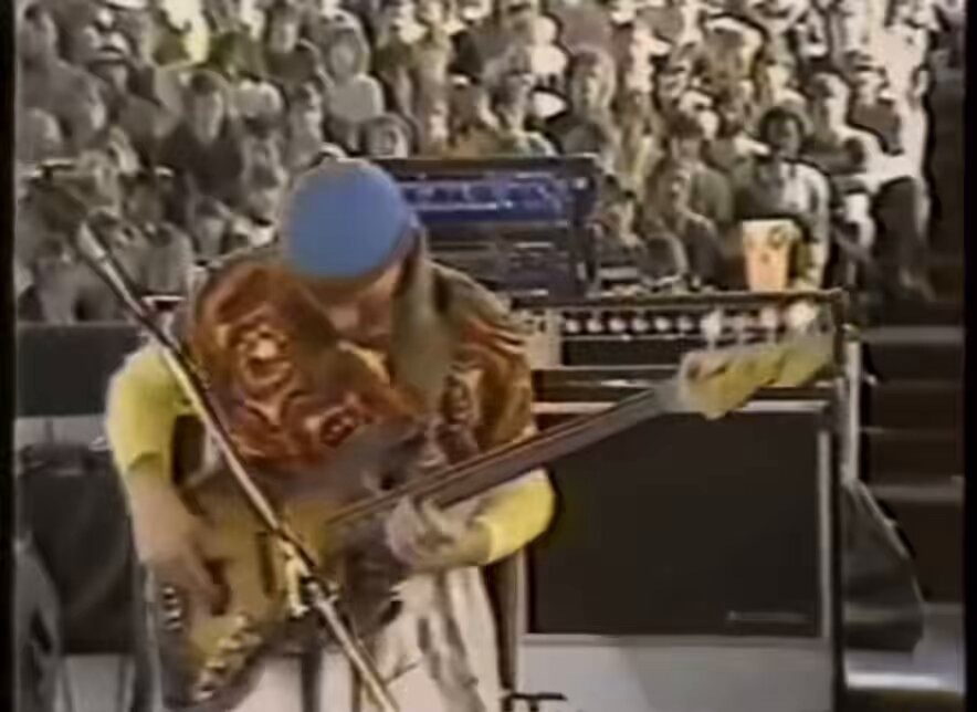 Jaco Pastorius on ‘Donna Lee’ – pure bass wizardry, flipping a bebop classic into his own lane…